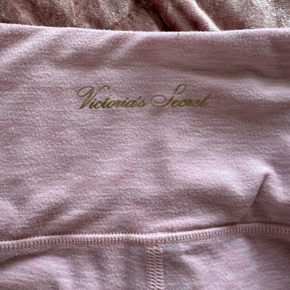 Victoria’s Secret Leggings - Picture 6 of 6